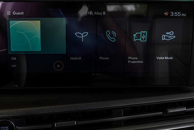 Certified 2025 Hyundai Santa Fe SEL FWD image 22