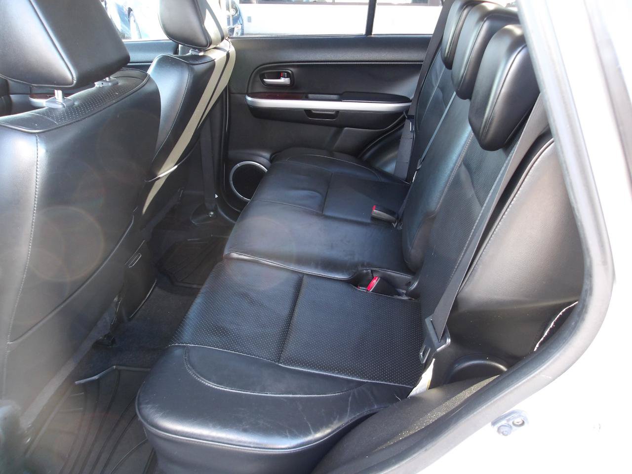 Used 2006 Suzuki Grand Vitara Luxury AWD/4WD image 10