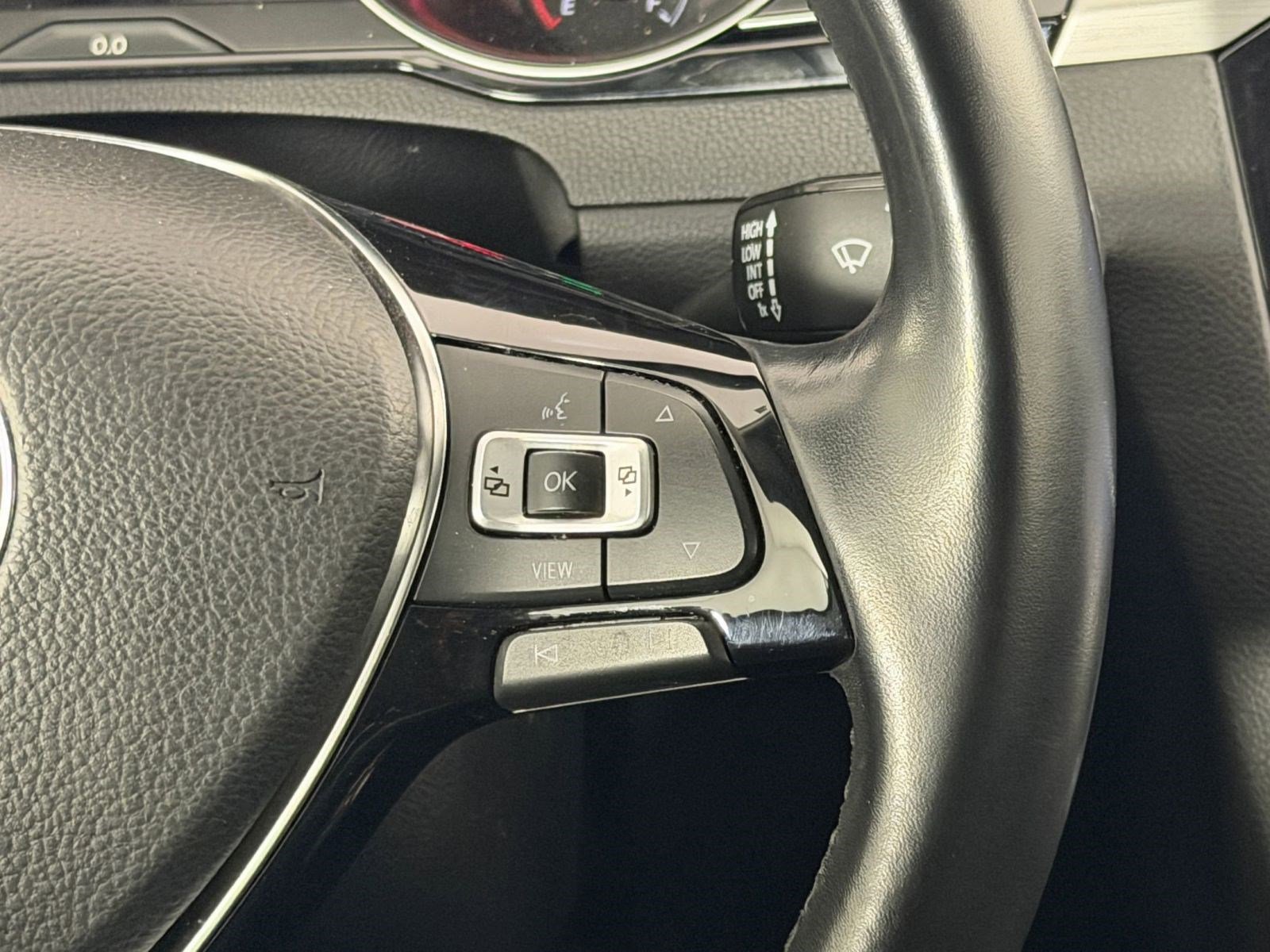 Used 2019 Volkswagen Arteon SE FWD image 16