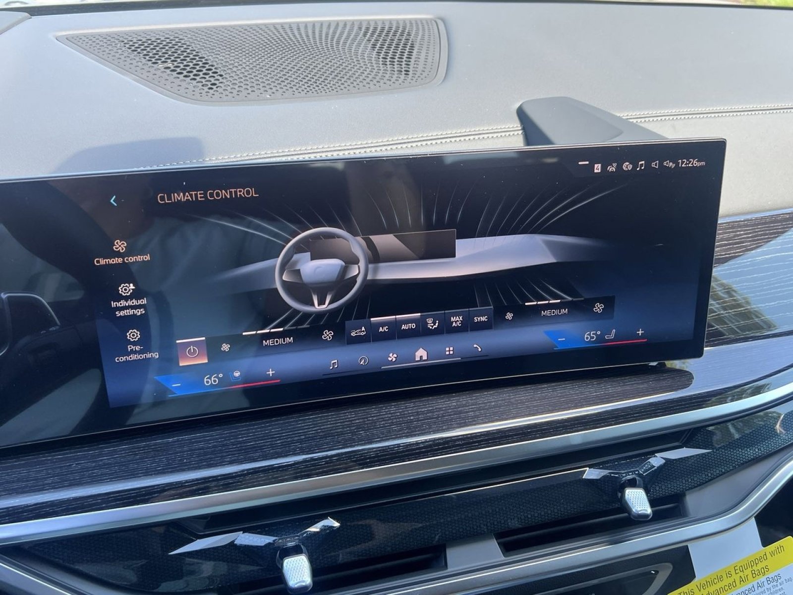 New 2026 BMW X7 xDrive40i w/ M Sport Package image 18