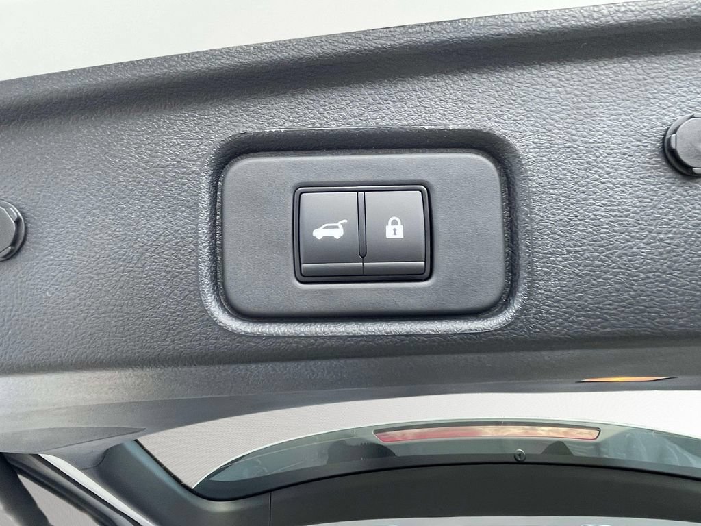 New 2026 Nissan Pathfinder SL w/ SL Premium Package FWD image 11