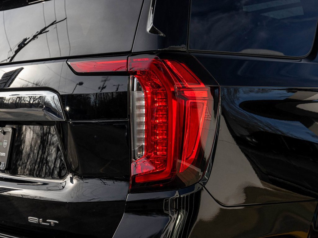 Used 2023 GMC Yukon SLT image 39