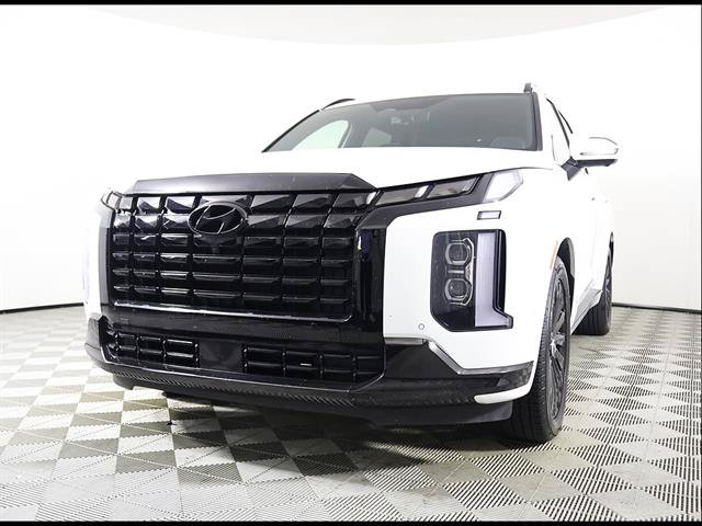 Used 2024 Hyundai Palisade Calligraphy AWD/4WD image 2
