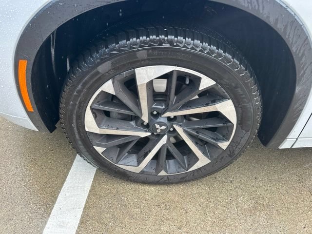 Used 2024 Mitsubishi Outlander SEL AWD/4WD image 8