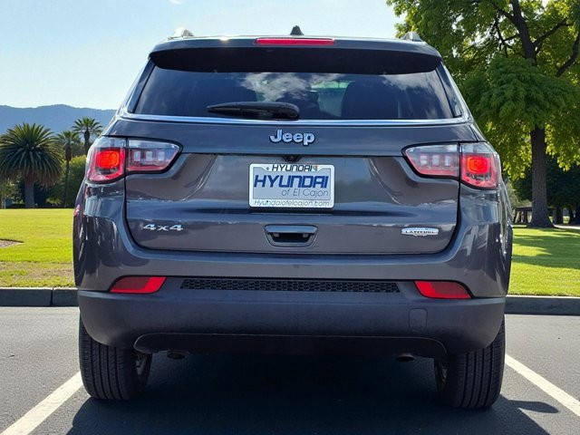 Used 2024 Jeep Compass Latitude image 6