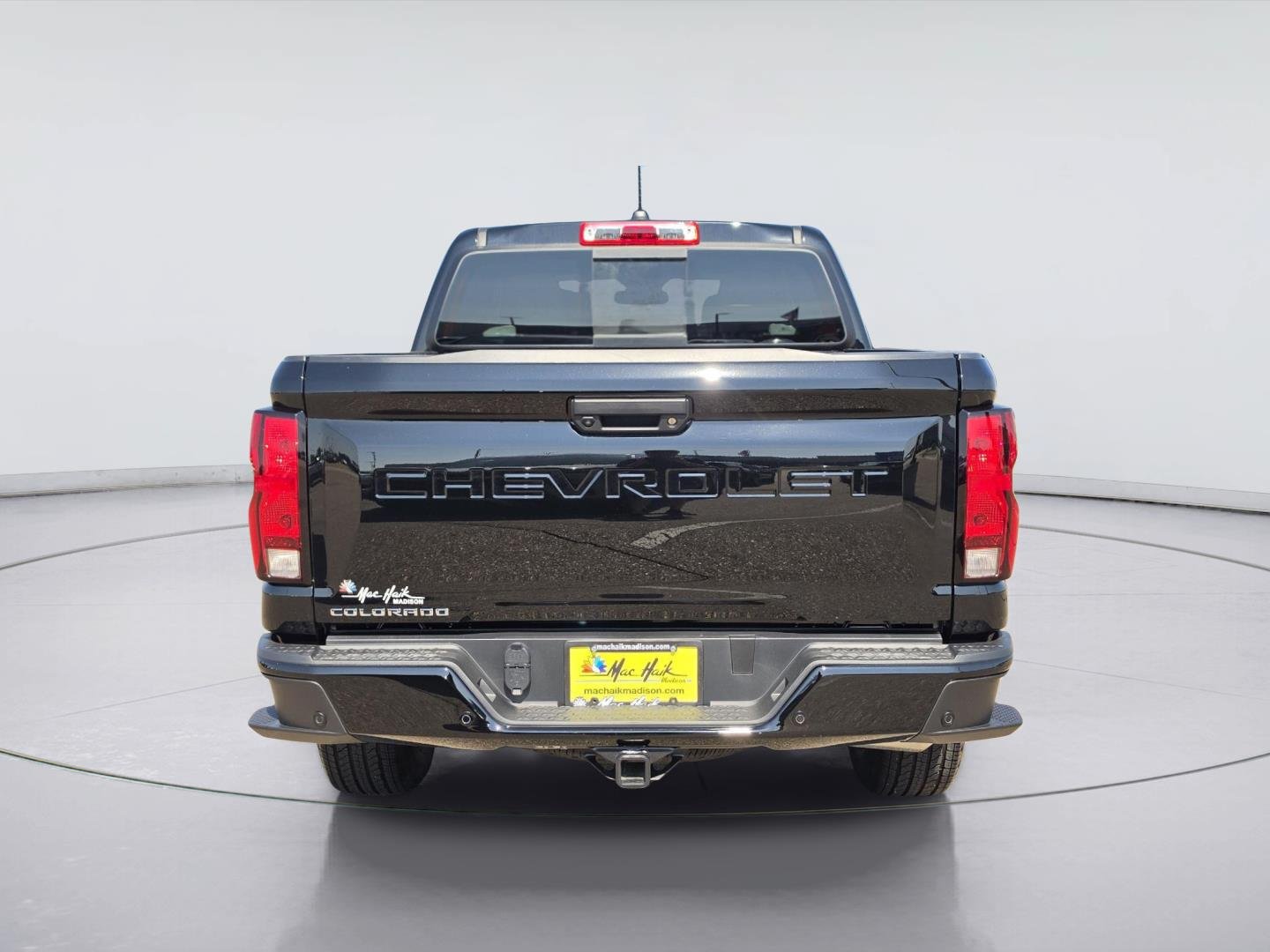 Used 2026 Chevrolet Colorado LT w/ Advanced Trailering Package RWD image 4