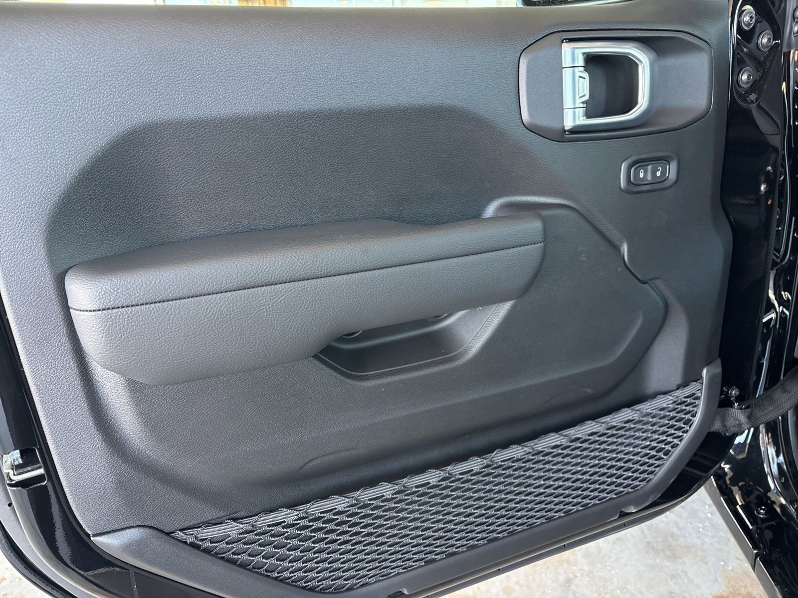 New 2026 Jeep Gladiator Sport image 10