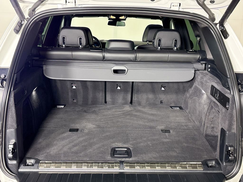 Used 2025 BMW X5 xDrive50e image 22