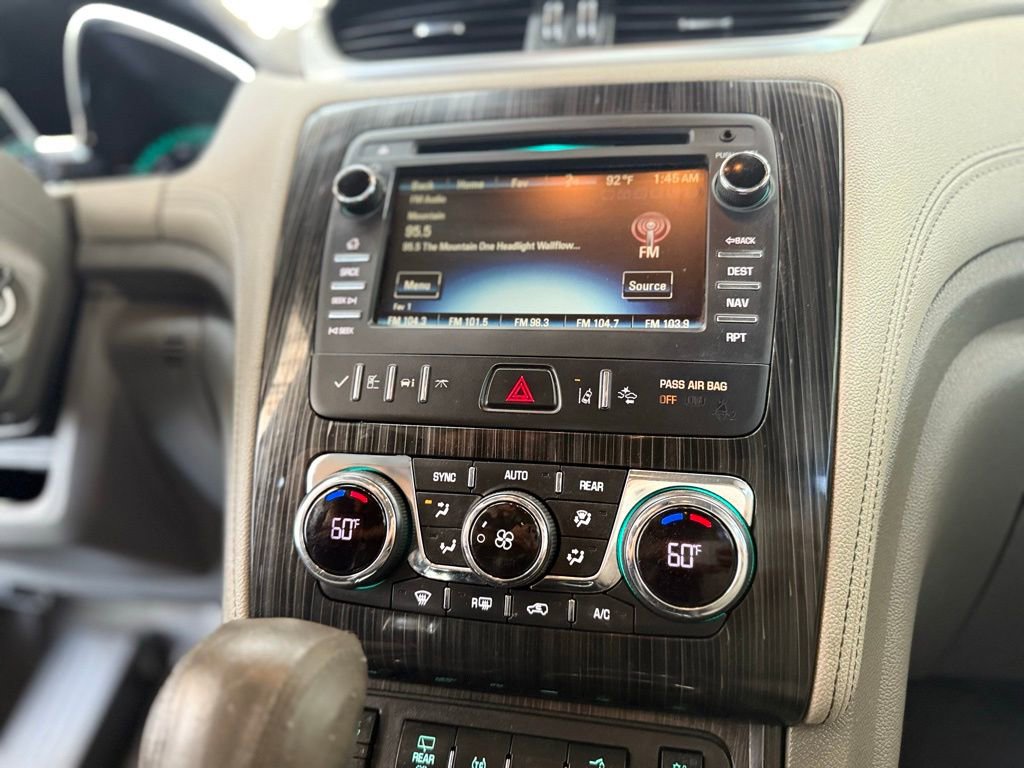 Used 2015 Chevrolet Traverse LTZ FWD image 33