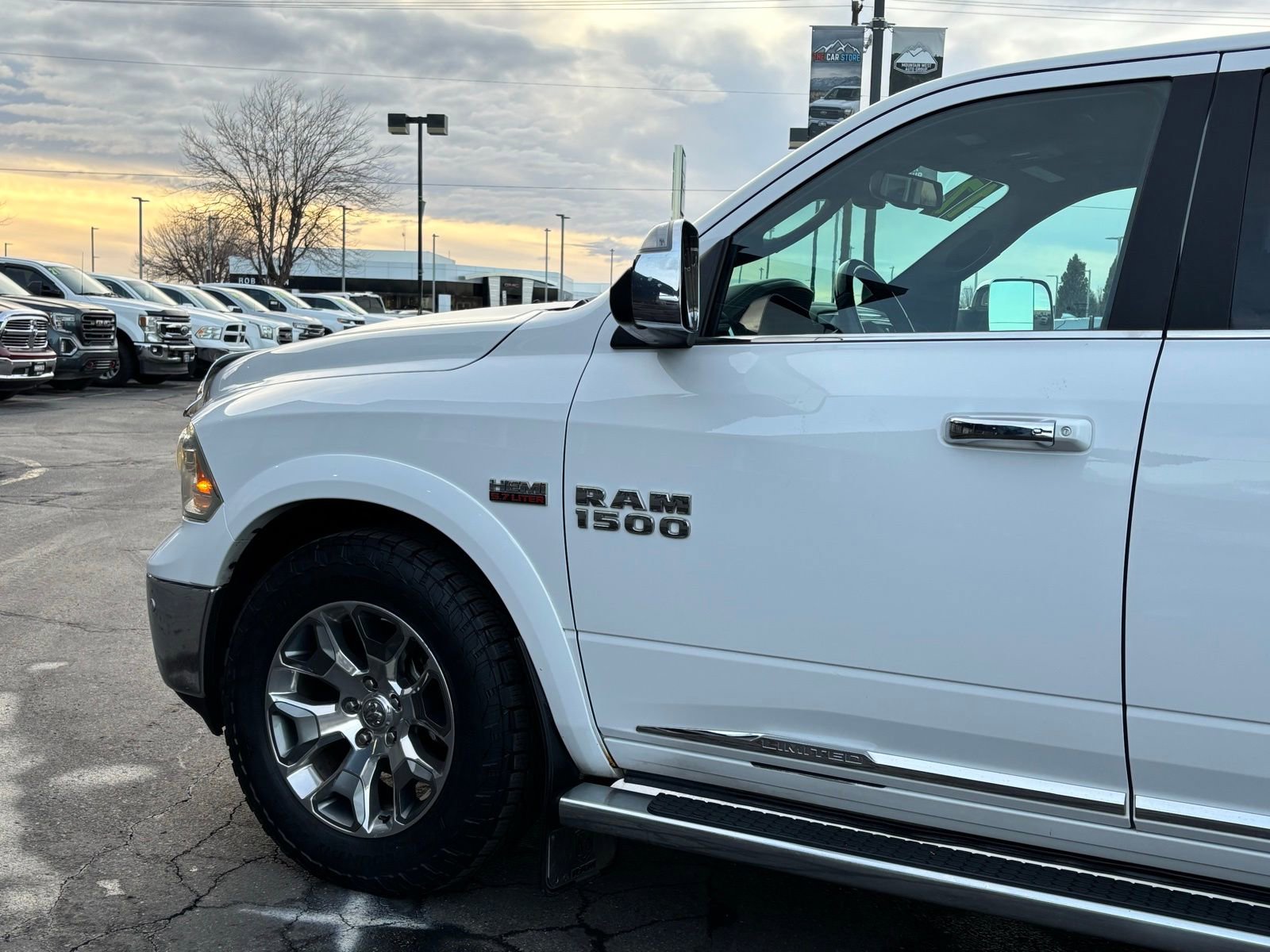 Used 2017 RAM 1500 Limited AWD/4WD image 6