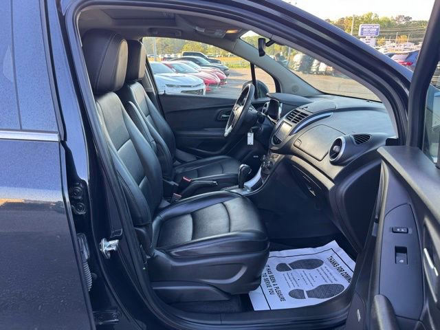 Used 2016 Chevrolet Trax LTZ w/ LPO, Protection Package image 9
