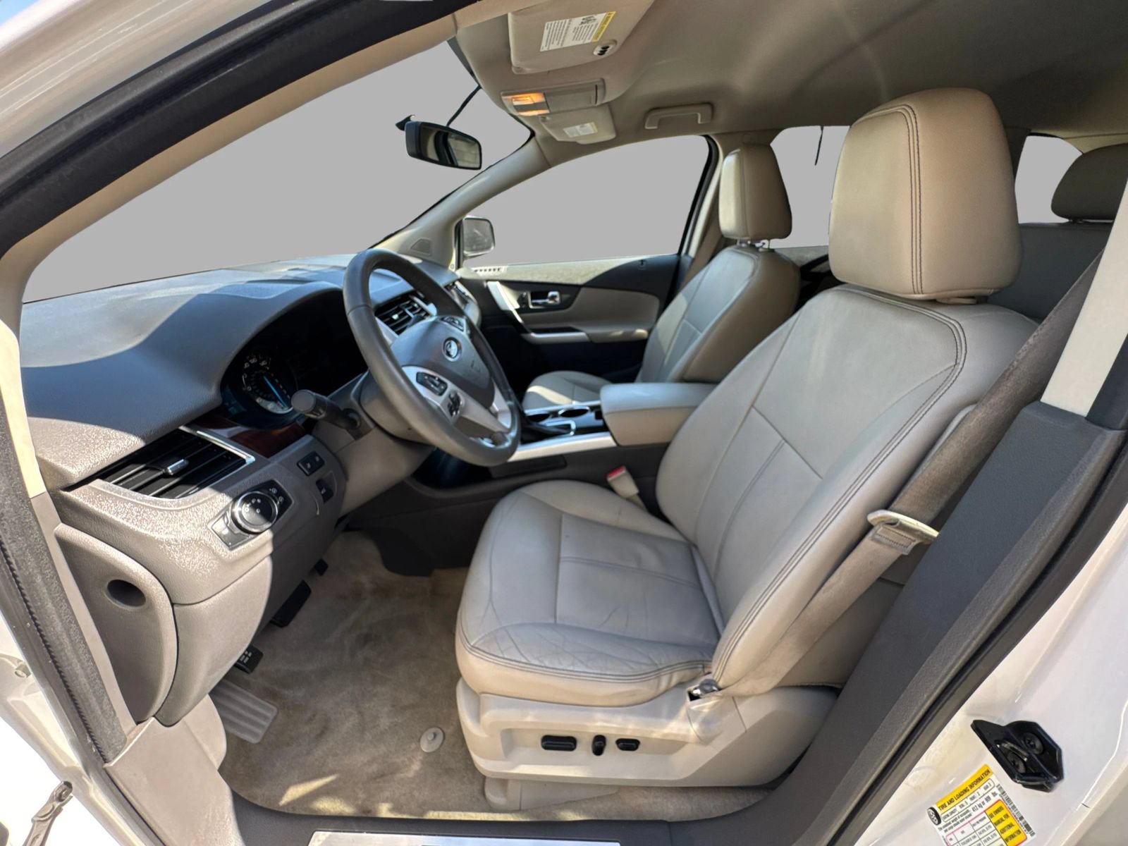 Used 2011 Ford Edge Limited w/ Driver Entry Pkg FWD image 17