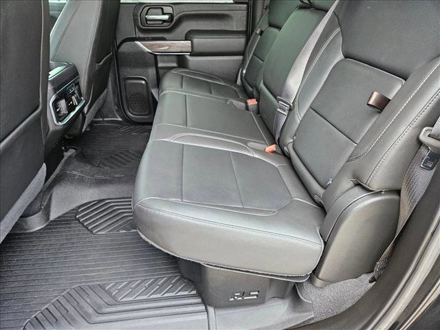 Used 2020 Chevrolet Silverado 2500 LTZ w/ Technology Package image 18