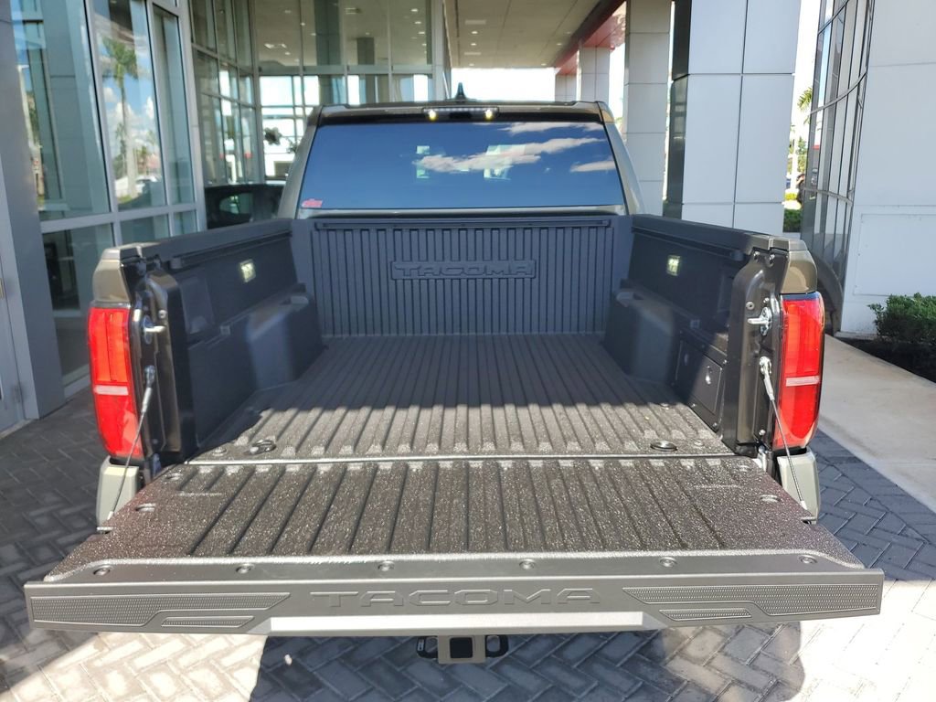 New 2025 Toyota Tacoma TRD Off-Road image 22