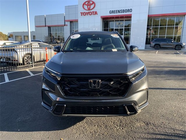 Used 2025 Honda CR-V Sport image 3