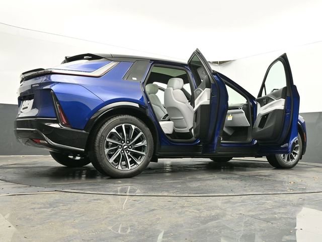 New 2025 Cadillac Lyriq Sport image 71