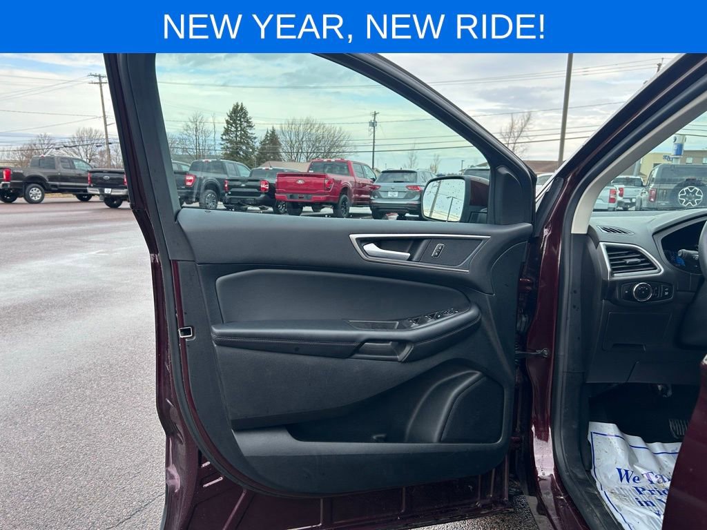 Certified 2024 Ford Edge SEL w/ Convenience Package image 11