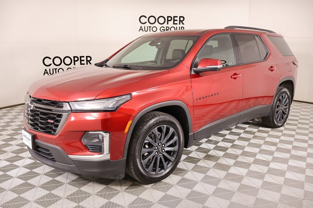 Used 2023 Chevrolet Traverse RS w/ LPO, Floor Liner Package image 10