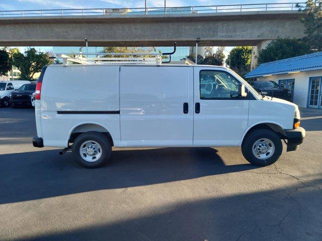 New 2025 Chevrolet Express 2500 w/ Driver Convenience Package RWD image 9