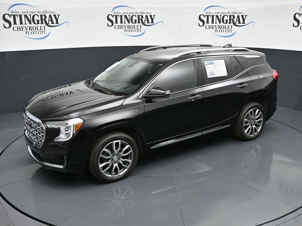 Certified 2024 GMC Terrain Denali image 12