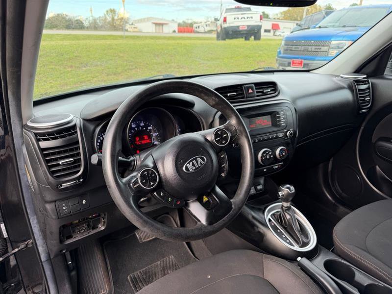 Used 2016 Kia Soul Base 6A image 5