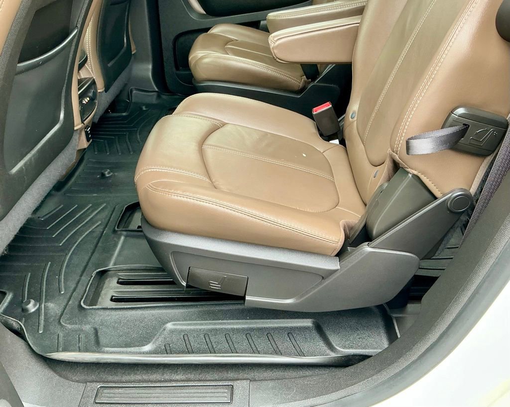 Used 2015 GMC Acadia SLT FWD image 31