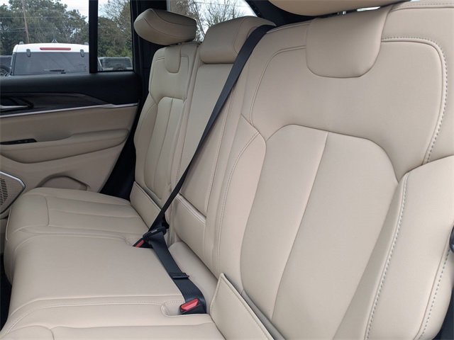 New 2026 Jeep Grand Cherokee Limited w/ Limited Altitude Package image 30