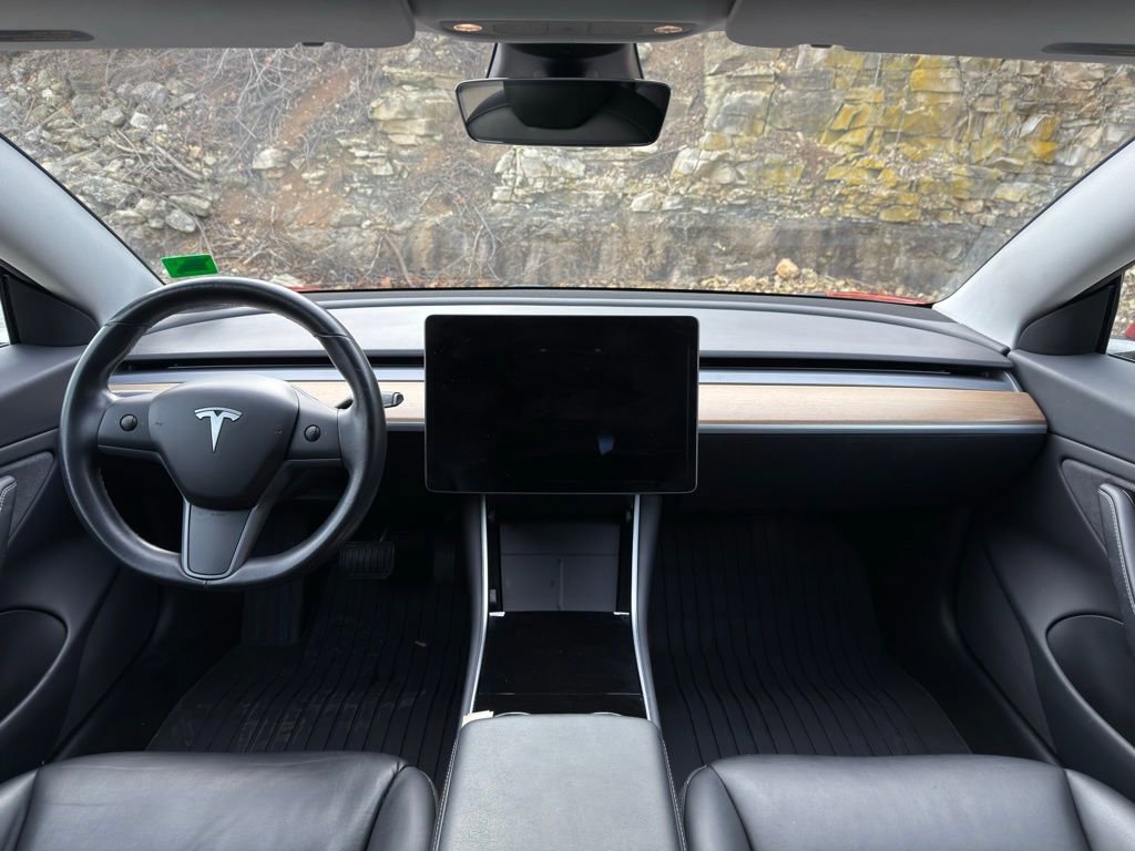 Used 2018 Tesla Model 3 Long Range image 13