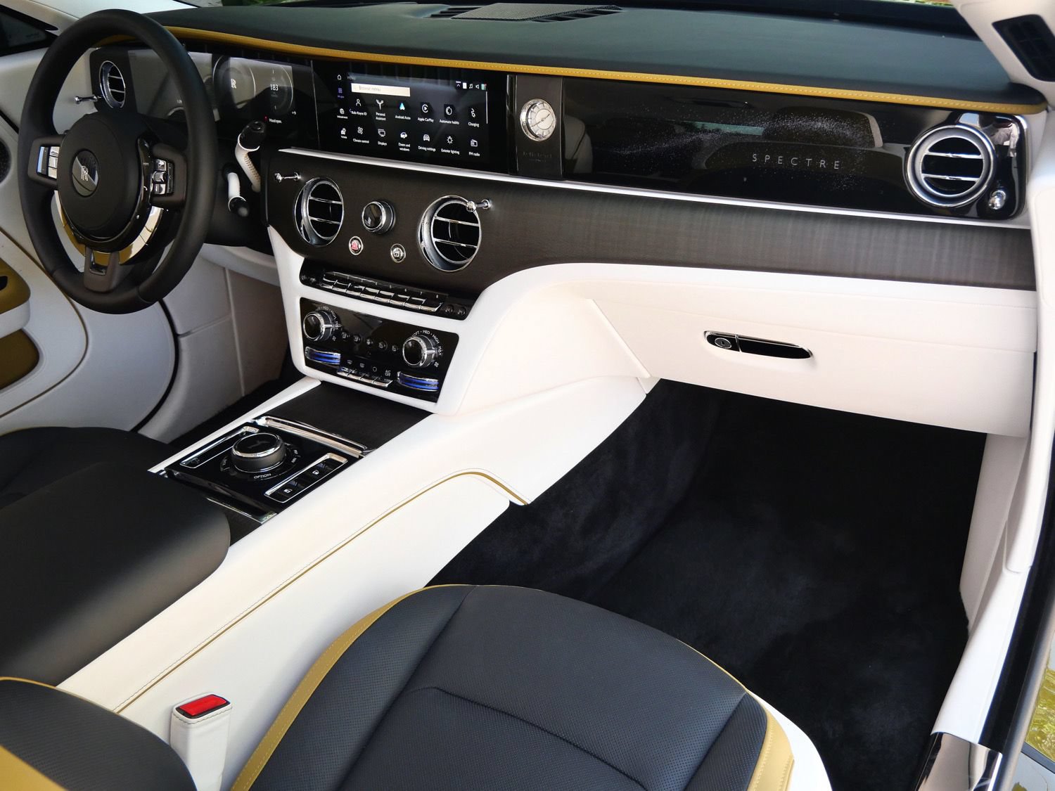 Certified 2024 Rolls-Royce Spectre w/ Spectre Launch Package AWD/4WD image 18