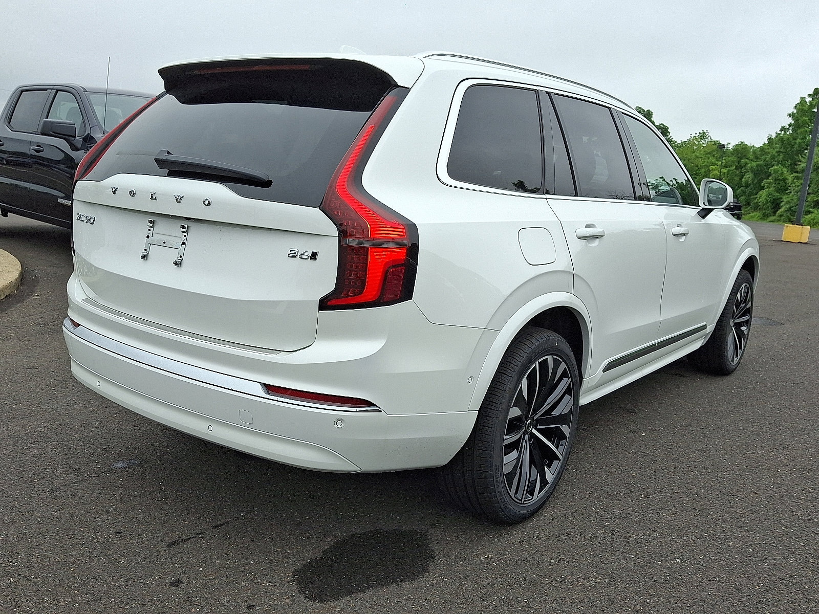 New 2026 Volvo XC90 B6 Plus image 6