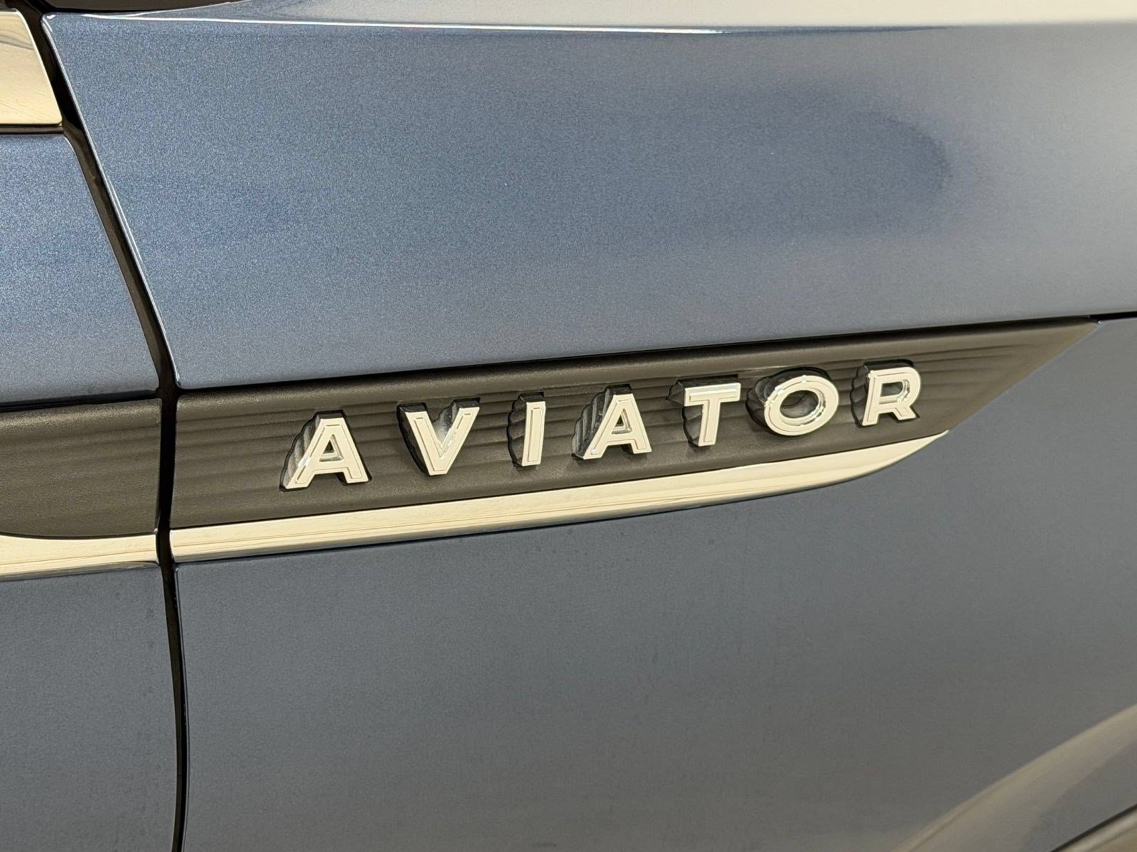 Used 2020 Lincoln Aviator Reserve w/ Equipment Group 202A AWD/4WD image 34