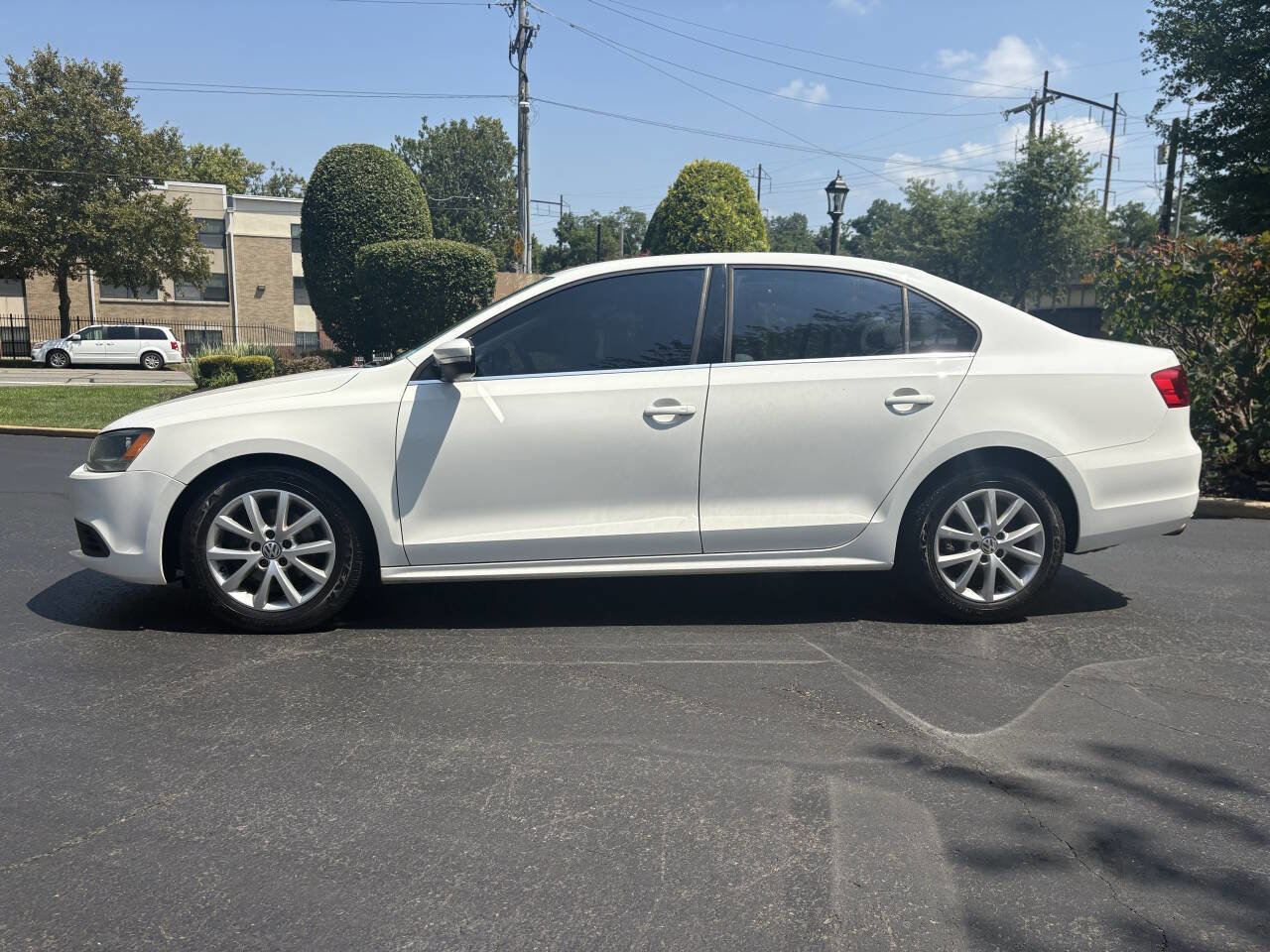 Used 2014 Volkswagen Jetta SE image 3