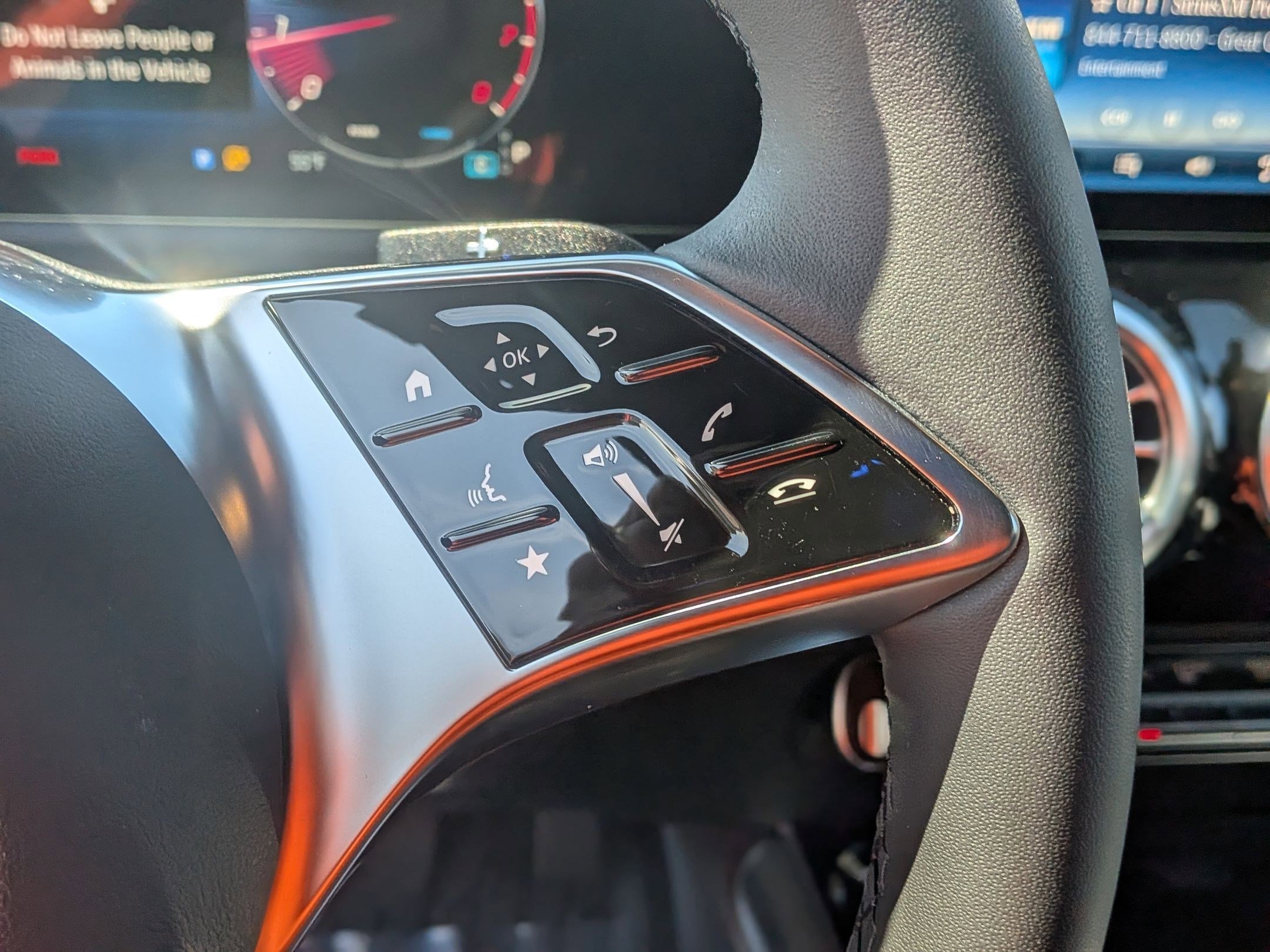 Certified 2025 Mercedes-Benz GLA 250 GLA 250 image 17