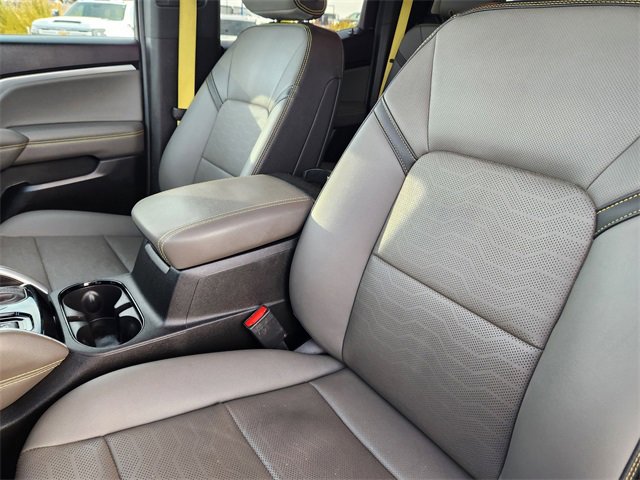 Used 2023 Chevrolet Colorado ZR2 w/ ZR2 Convenience Package III image 8