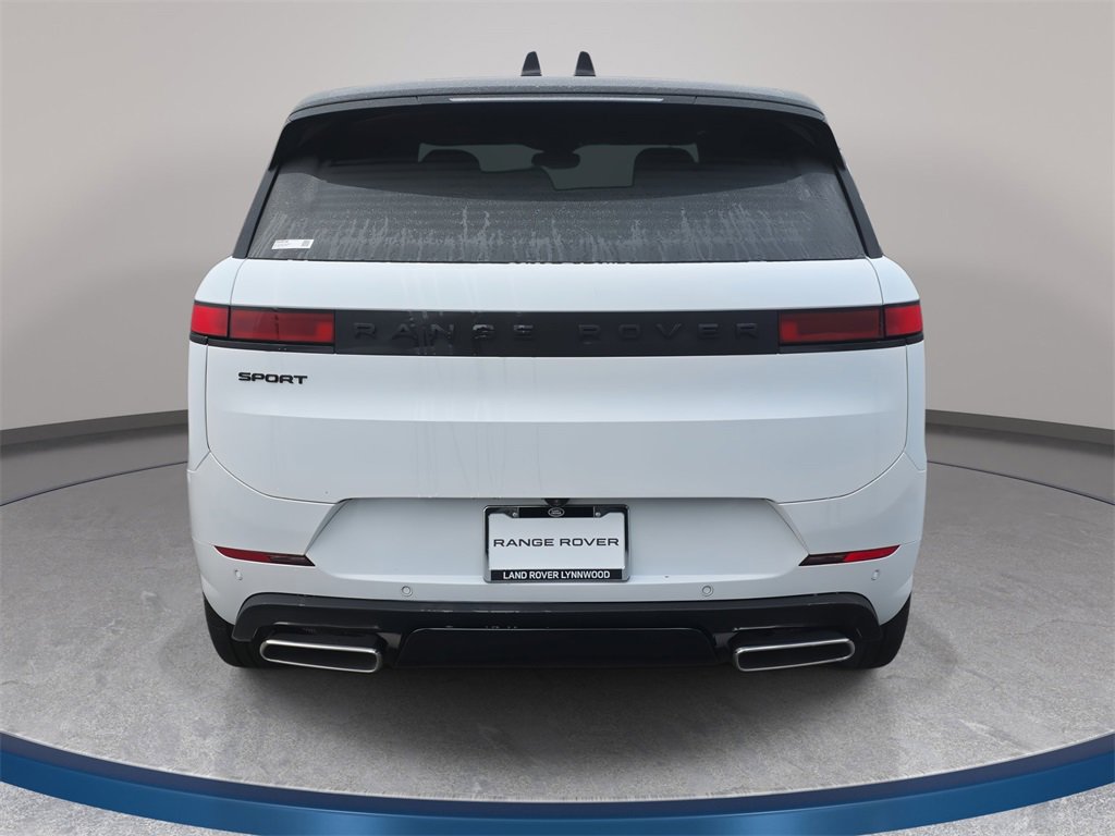 New 2025 Land Rover Range Rover Sport Dynamic SE image 6