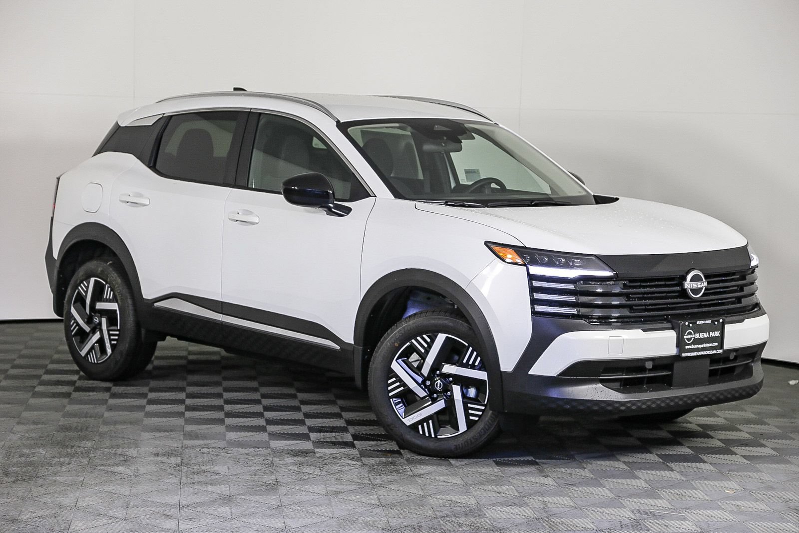 New 2026 Nissan Kicks SV
