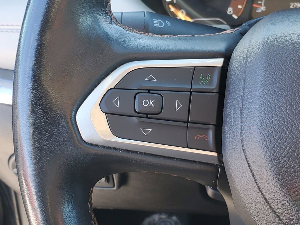 Used 2022 Jeep Compass Limited image 12