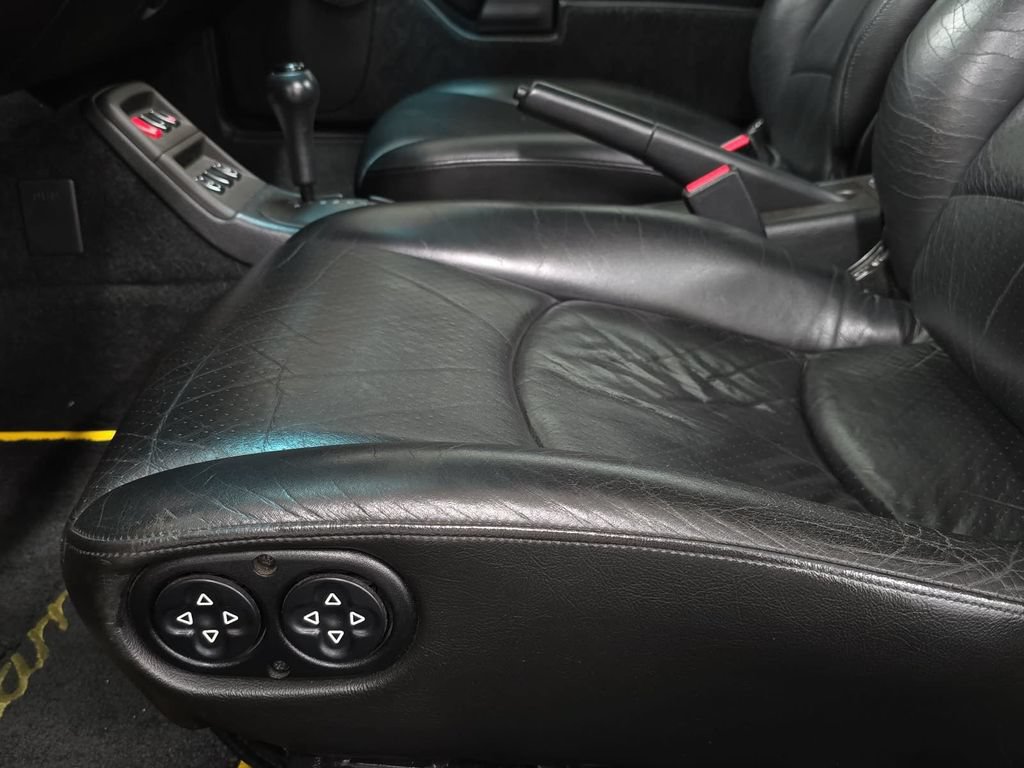 Used 1997 Porsche 911 GT3 RS image 22