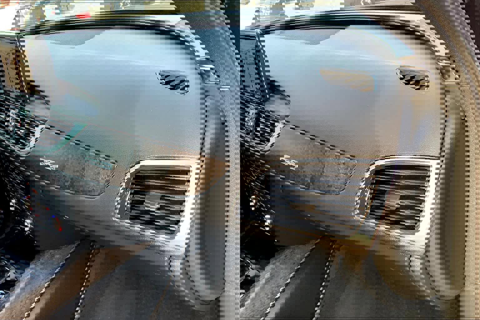 Used 2017 Audi A6 2.0T Premium Plus w/ Premium Plus Package image 17