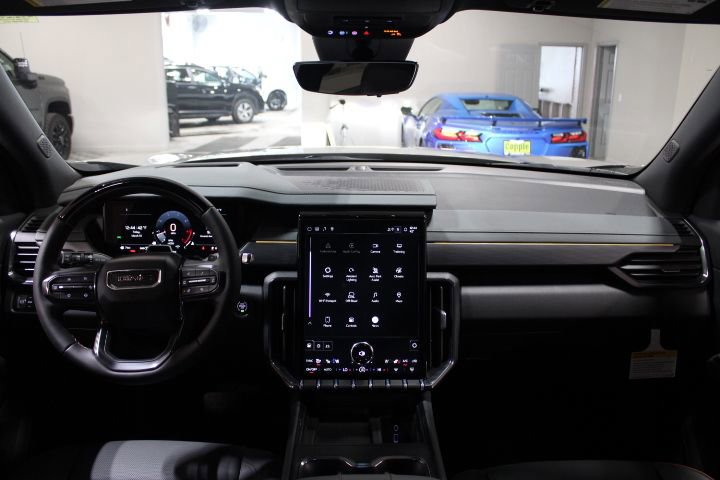 New 2026 GMC Acadia AT4 w/ Super Cruise Package image 3