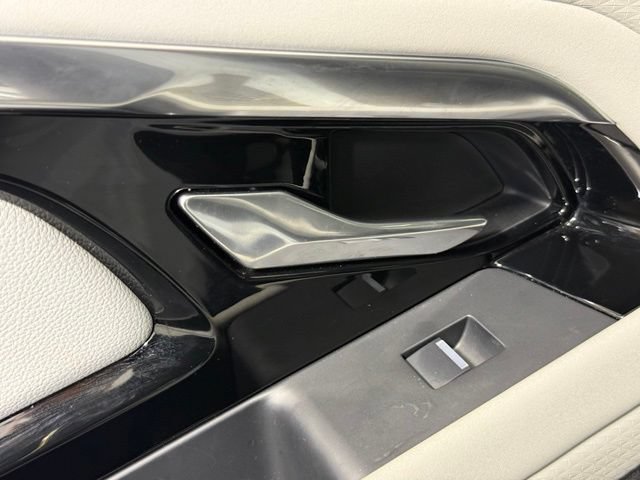 Certified 2020 Land Rover Range Rover Evoque R-Dynamic S AWD/4WD image 25