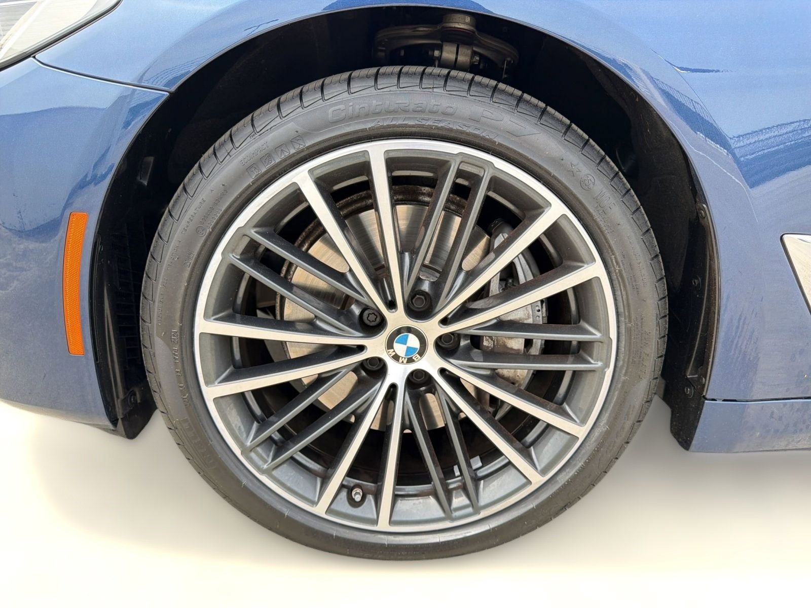 Certified 2023 BMW 540i w/ Executive Package RWD image 12