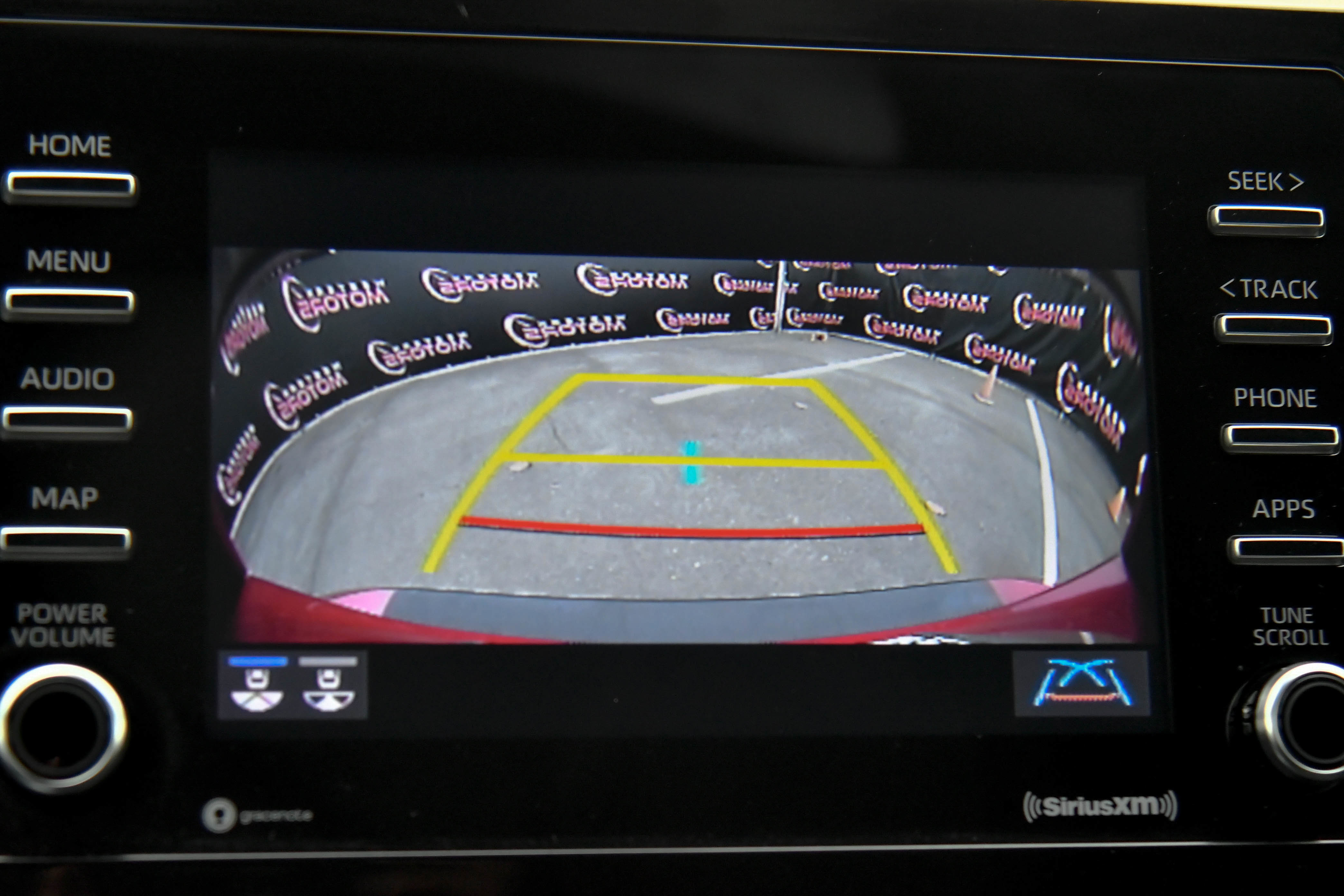 Used 2023 Toyota Camry SE image 21