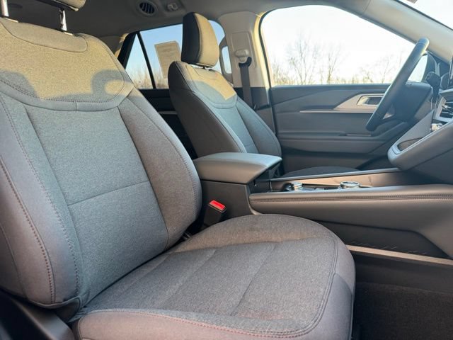 New 2026 Ford Explorer Active AWD/4WD image 17