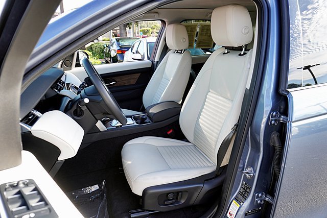 Used 2023 Land Rover Discovery Sport SE AWD/4WD image 23
