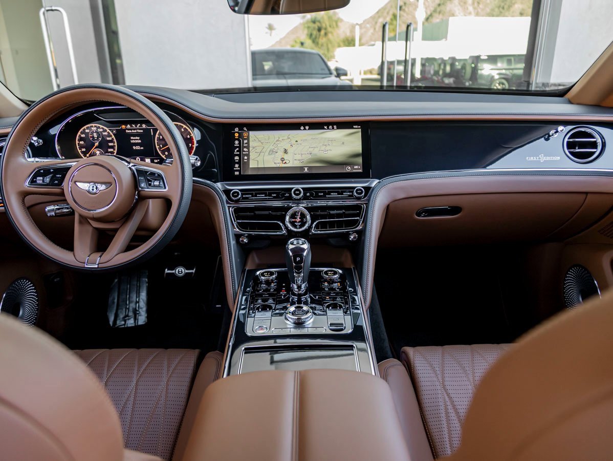 Certified 2021 Bentley Flying Spur W12 image 4