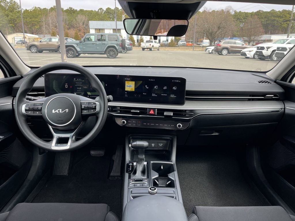 Certified 2025 Kia K5 LXS image 8