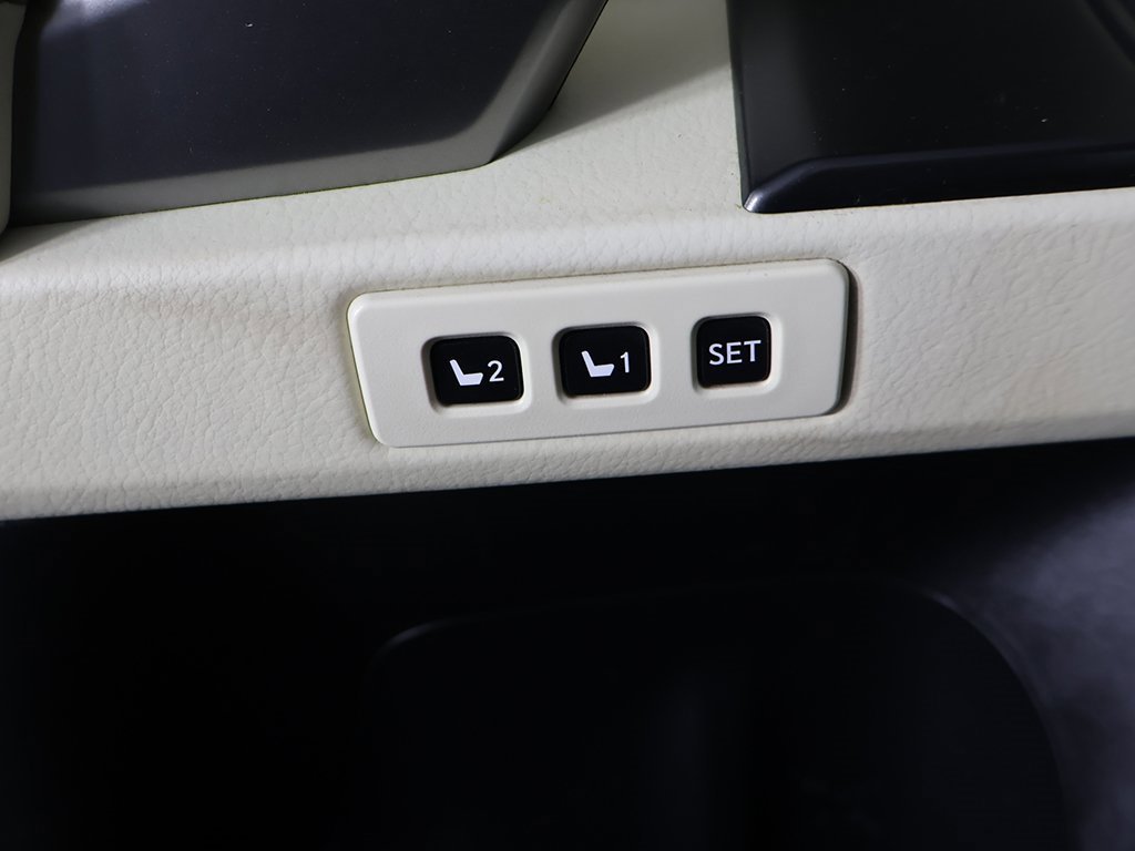 Used 2023 Lexus GX 460 Premium image 41