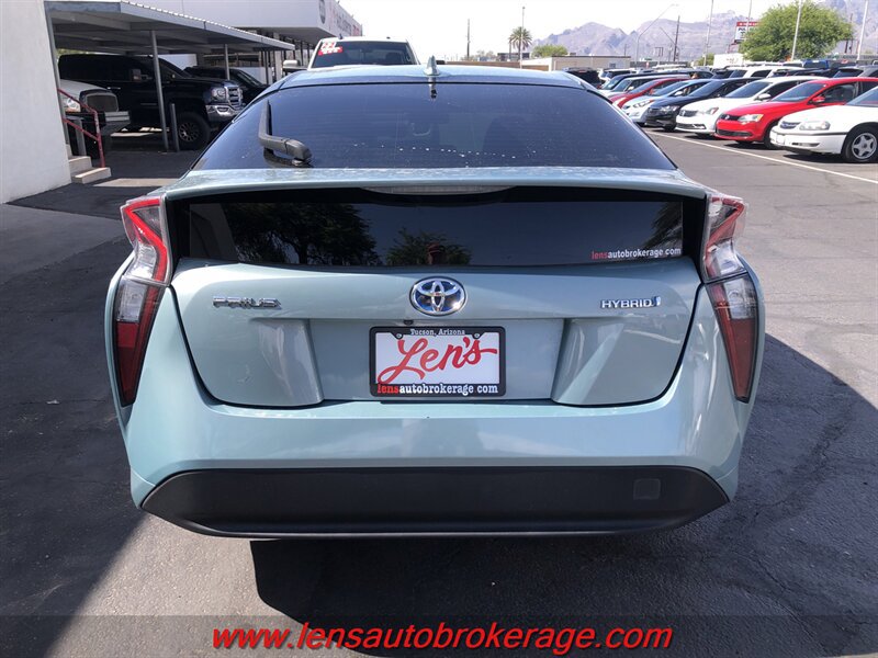 Used 2016 Toyota Prius Two FWD image 7