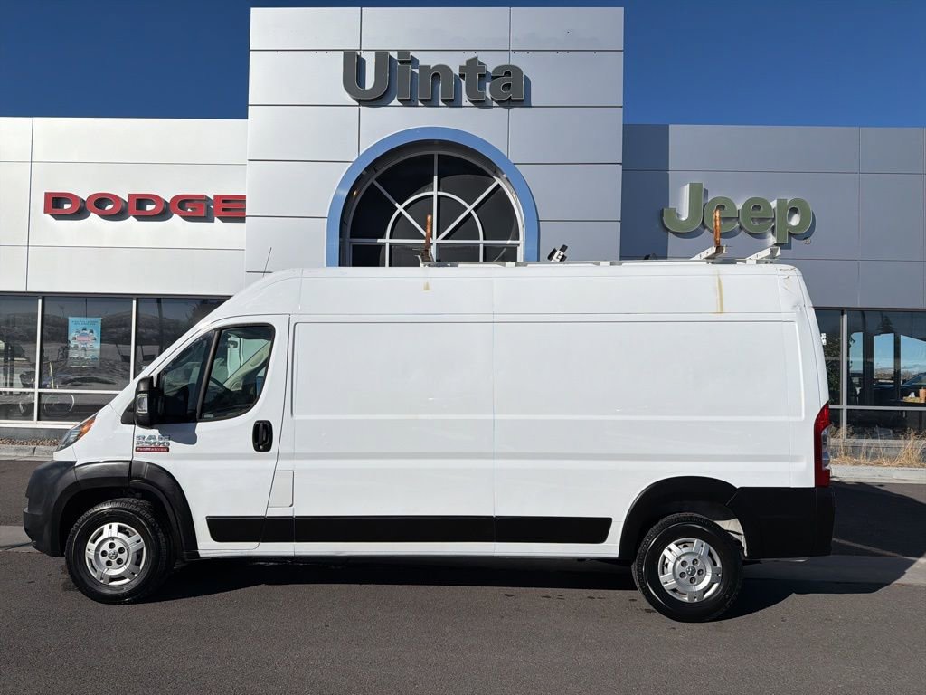 Used 2019 RAM ProMaster 2500 w/ Interior Convenience Group image 3